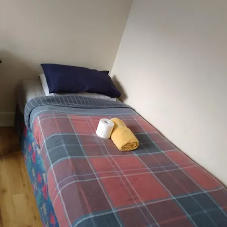 The Comfy Guest house Swords