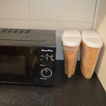 The Comfy 게스트하우스 *