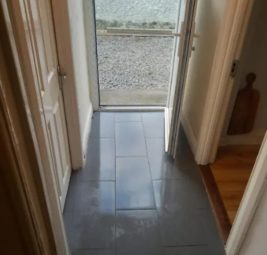 ゲストハウス The Comfy *