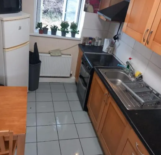 ゲストハウス The Comfy