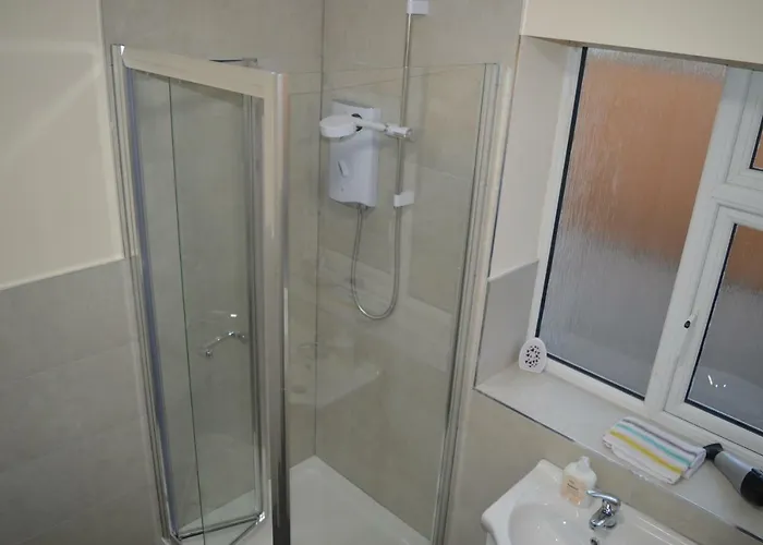 ゲストハウス The Comfy *